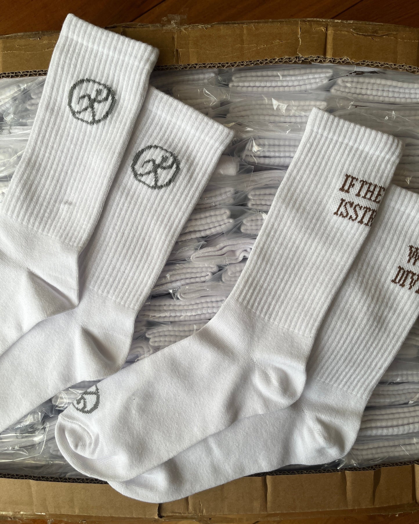 VISION Socks - 4 Pack